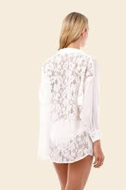 WHITE VERA LACE SHIRT C102002