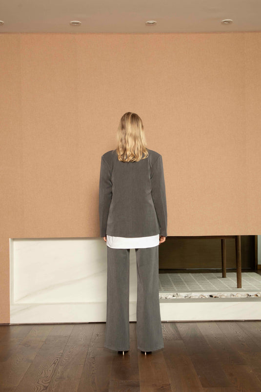 Naomi Blazer DECADAS
