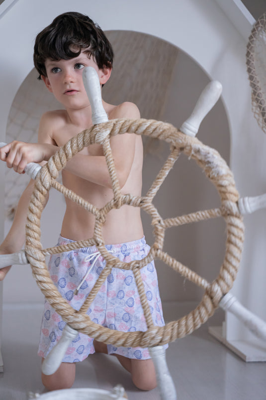 Luca Short Titipan