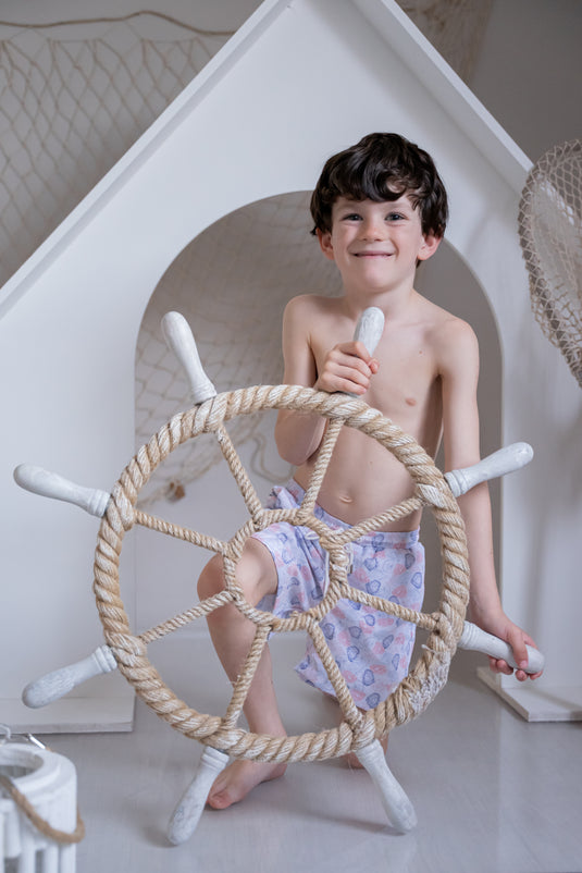 Luca Short Titipan