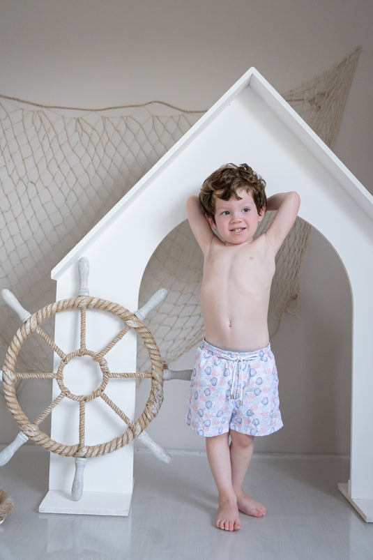 Luca Short Titipan